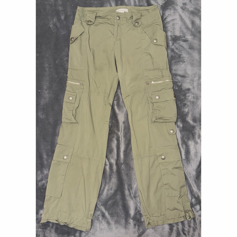 💚 Banana Republic Lightweight Cargo Pants